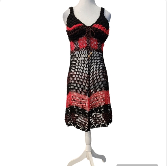 Crochet Black and Coral/Pink Dress - Picture 4 of 6